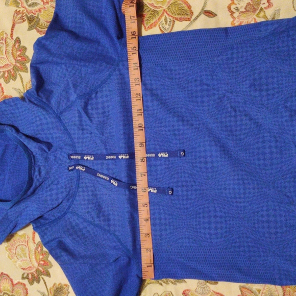 NWOT Fila, blue, long sleeve, hooded, run… - Picture 6 of 6